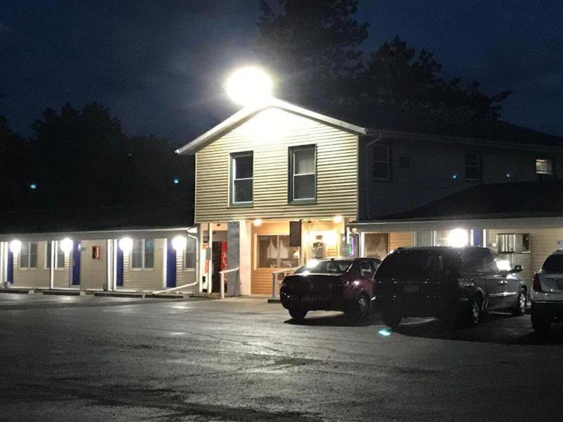 Americas Best Value Inn Jonesville/Hillsdale Exteriör bild