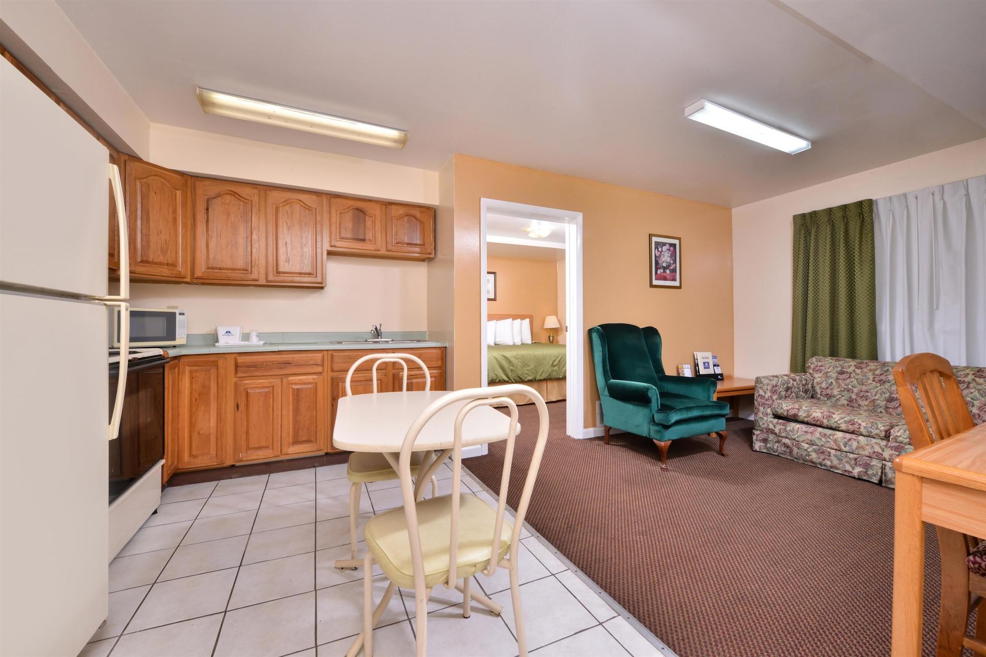Americas Best Value Inn Jonesville/Hillsdale Exteriör bild