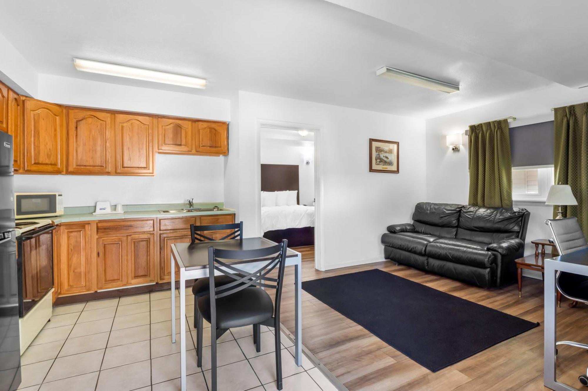 Americas Best Value Inn Jonesville/Hillsdale Exteriör bild