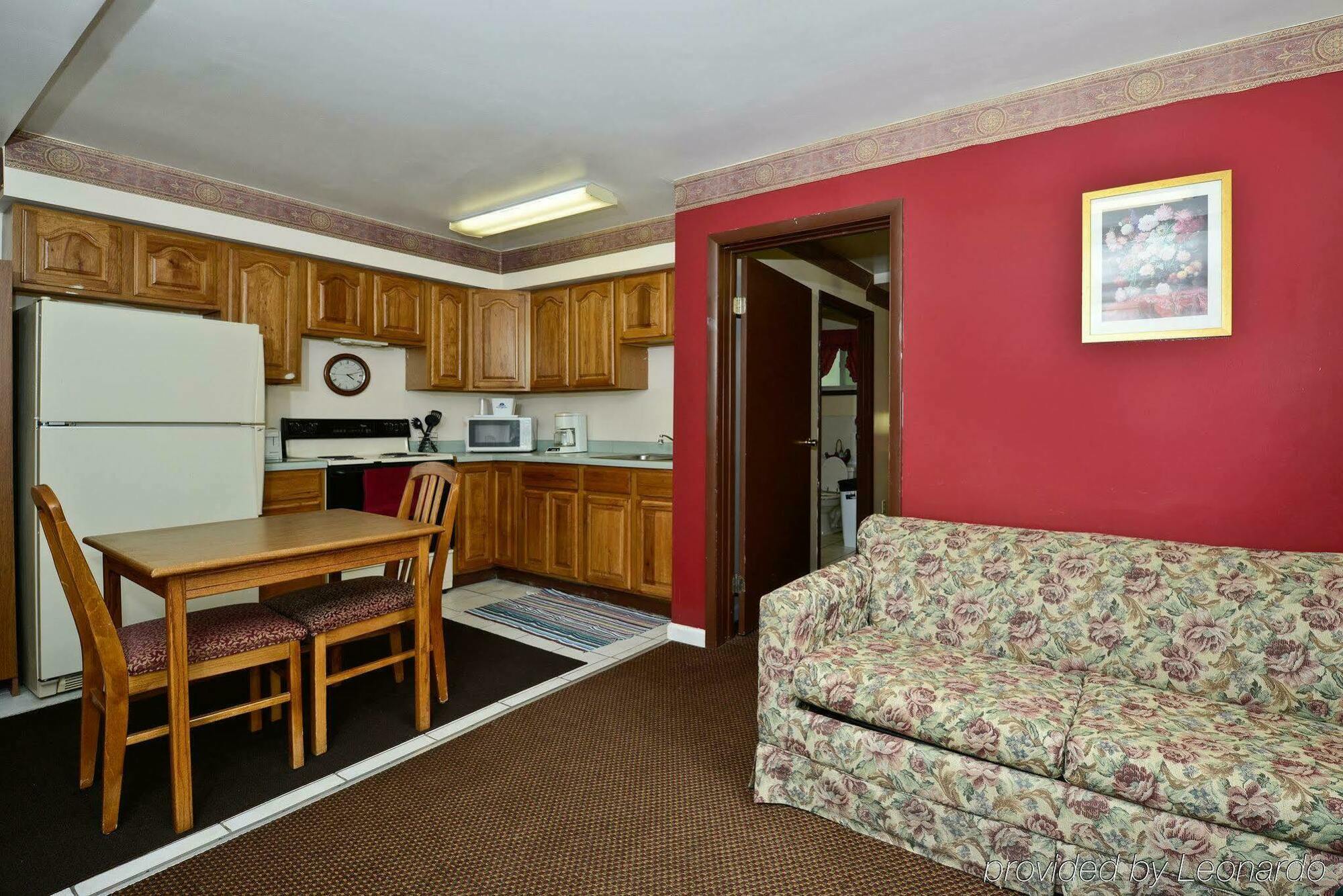 Americas Best Value Inn Jonesville/Hillsdale Exteriör bild